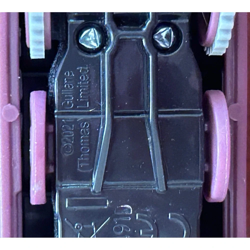 Fisher-Price Thomas & Friends Diesel Plastic Purple & Black Motorized Tested!